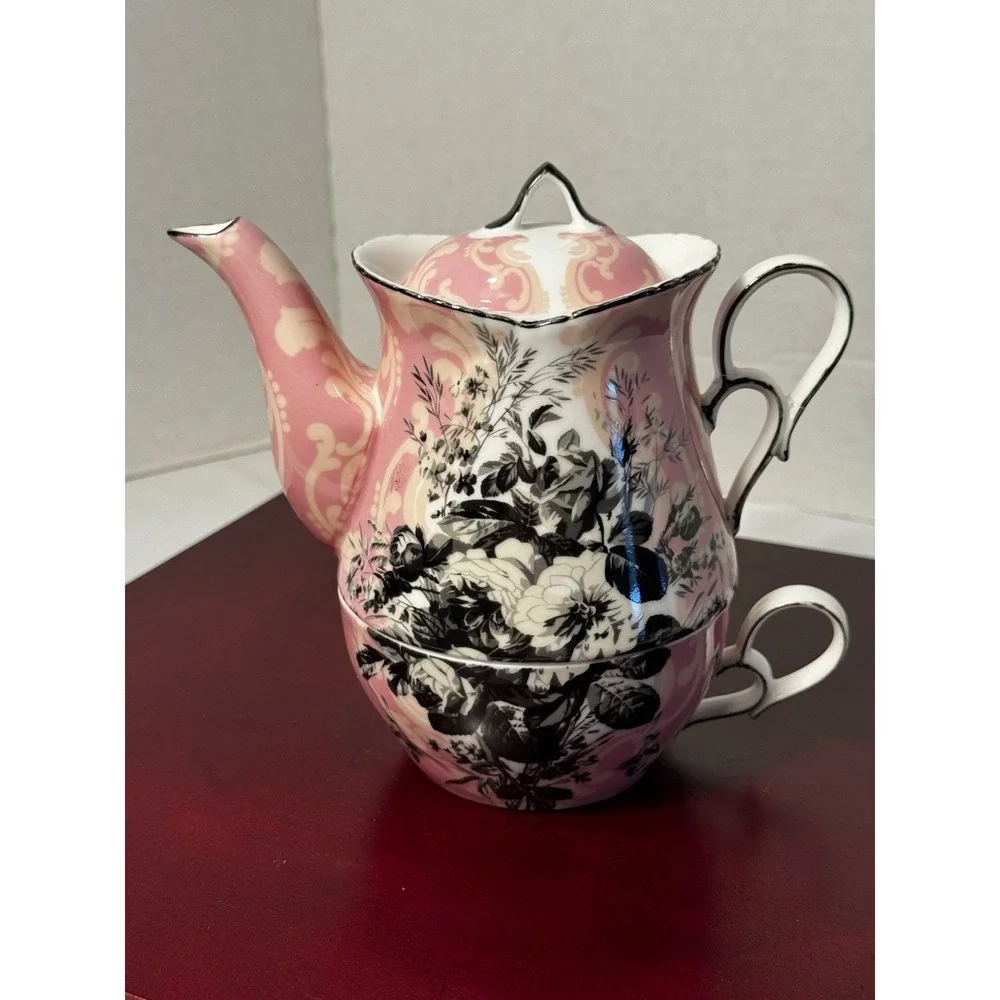3 Piece Tea Pot With Cup pink Black and white Tea pot with lid In Excellent Cond